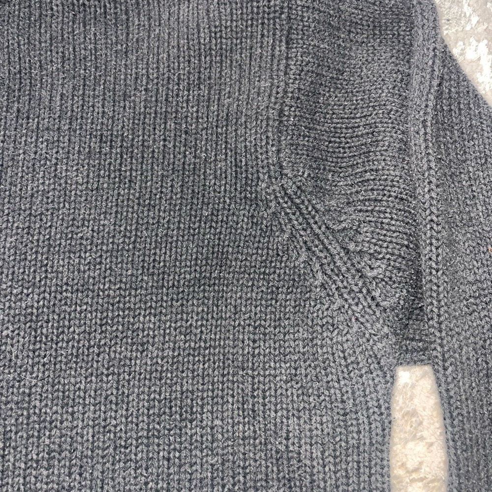Columbia Gray cable Knit Sweater large - Picture 4 of 5